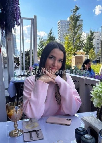 Василиса, Г. Бор